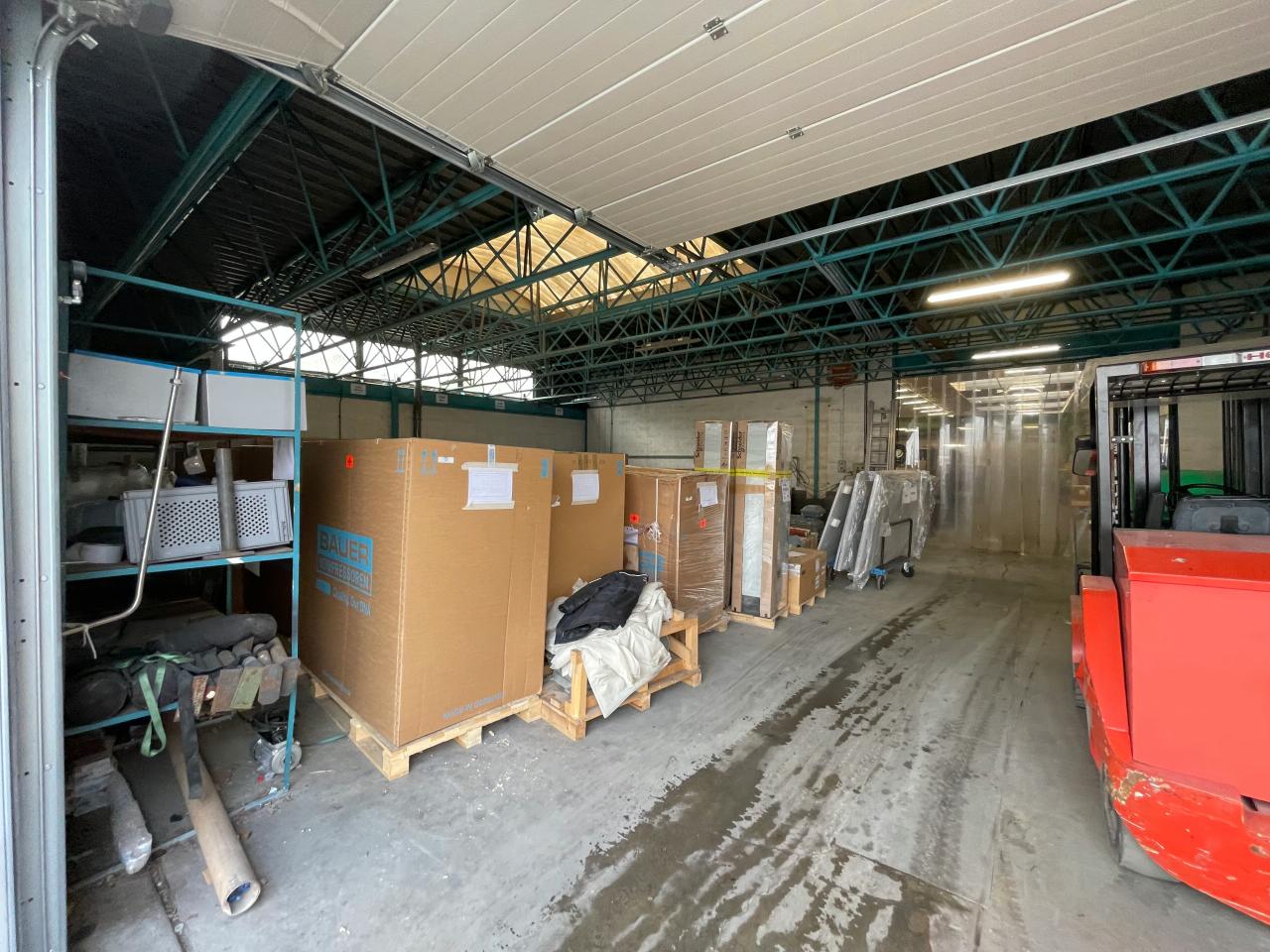 Local d'activité Aix-les-Bains 2000m² Location local d'activité Aix-les-Bains Savoie OLACT2531440 2